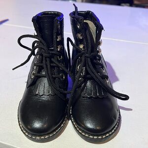 Western lace up boots black